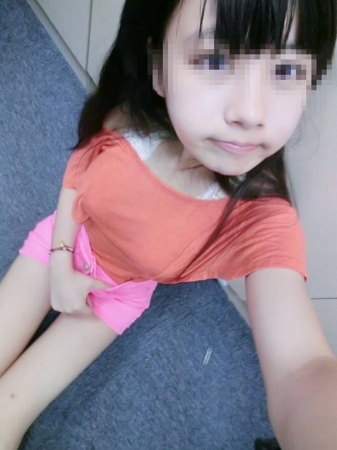 缺錢下海小只馬 靈靈