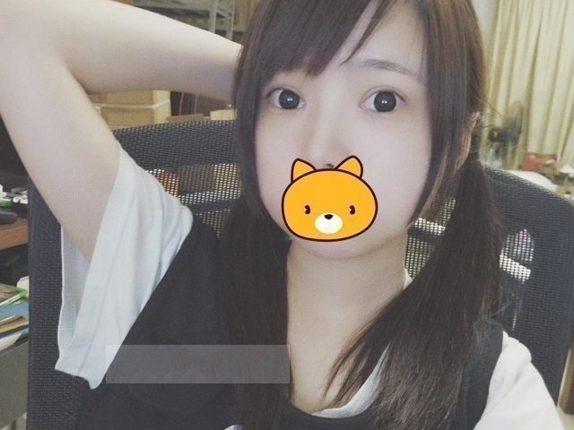 可愛蘿莉型小隻馬